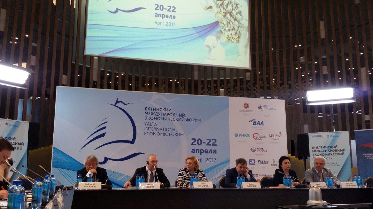 SUCCESSO DELLA PARTECIPAZIONE DELL’ITALIA AL FORUM INTERNAZIONALE ECONOMICO DI YALTA. IL CONSOLE MARCO GINESI INDIVIDUATO QUALE REFERENTE TRA IMPRESE ED ISTITUZIONI DEI DUE PAESI.