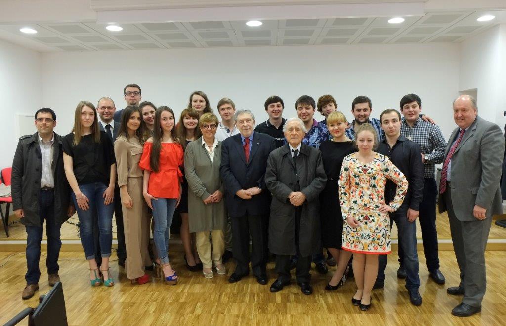 CONCLUSO IL CORSO DI FORMAZIONE NELLE MARCHE PER STUDENTI DELLA “FINANCIAL UNIVERSITY UNDER THE GOUVERNEMENT OF THE RUSSIA FEDERATION”