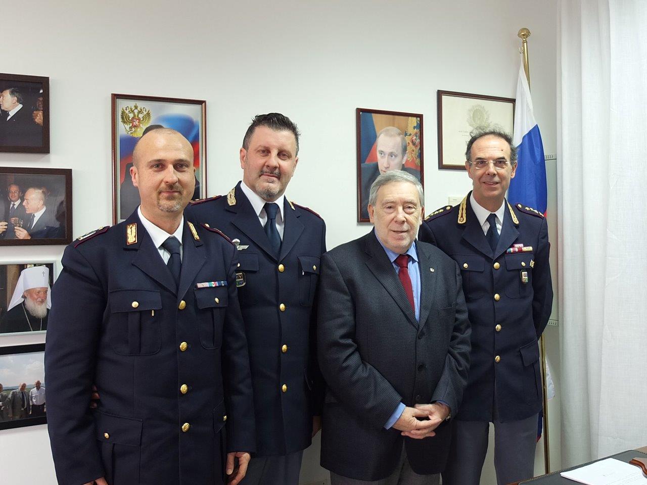 IL CONSOLE RICEVE IN VISITA IL DIRIGENTE DELLA POLIZIA STRADALE